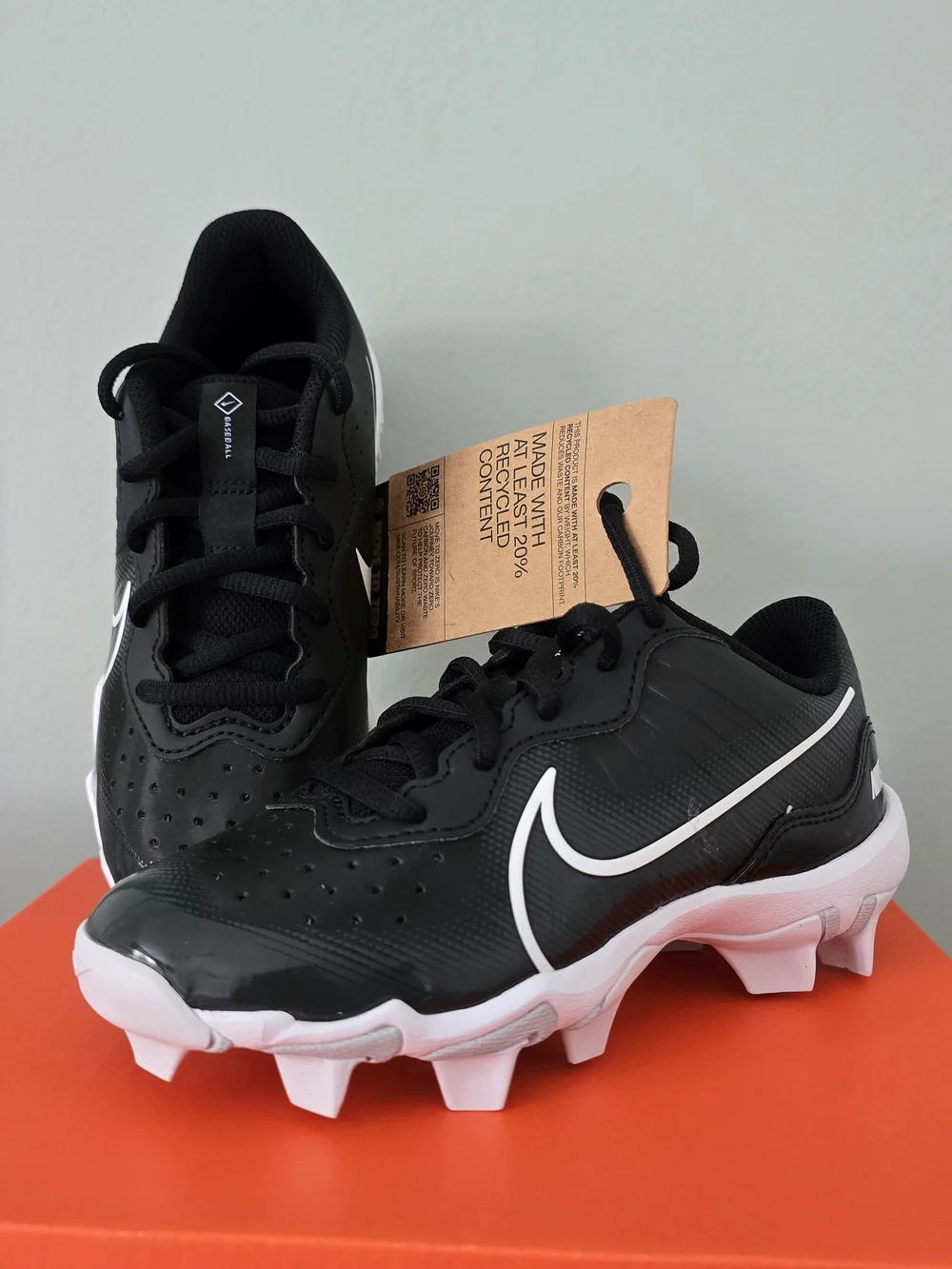New Nike Kids Black White Youth Cleats